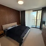 Skyluxe 25 Eurovea Tower