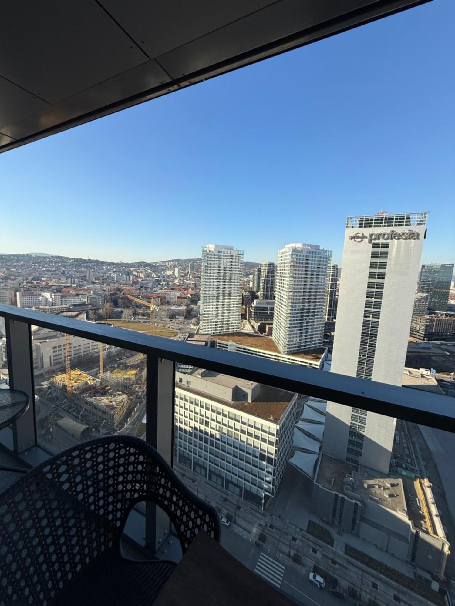 Skyluxe 25 Eurovea Tower * Bratislava